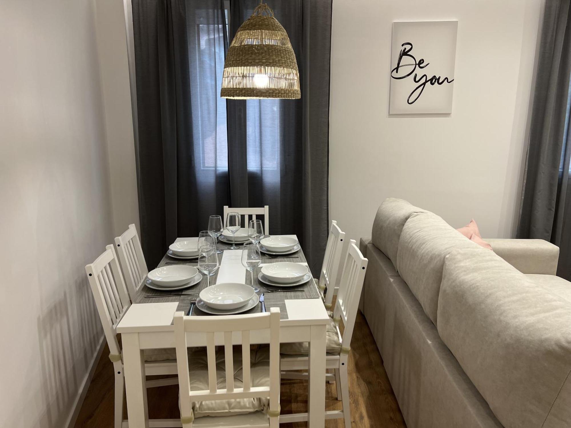 Apartamenticos Plaza Las Armas III Сарагоса Экстерьер фото