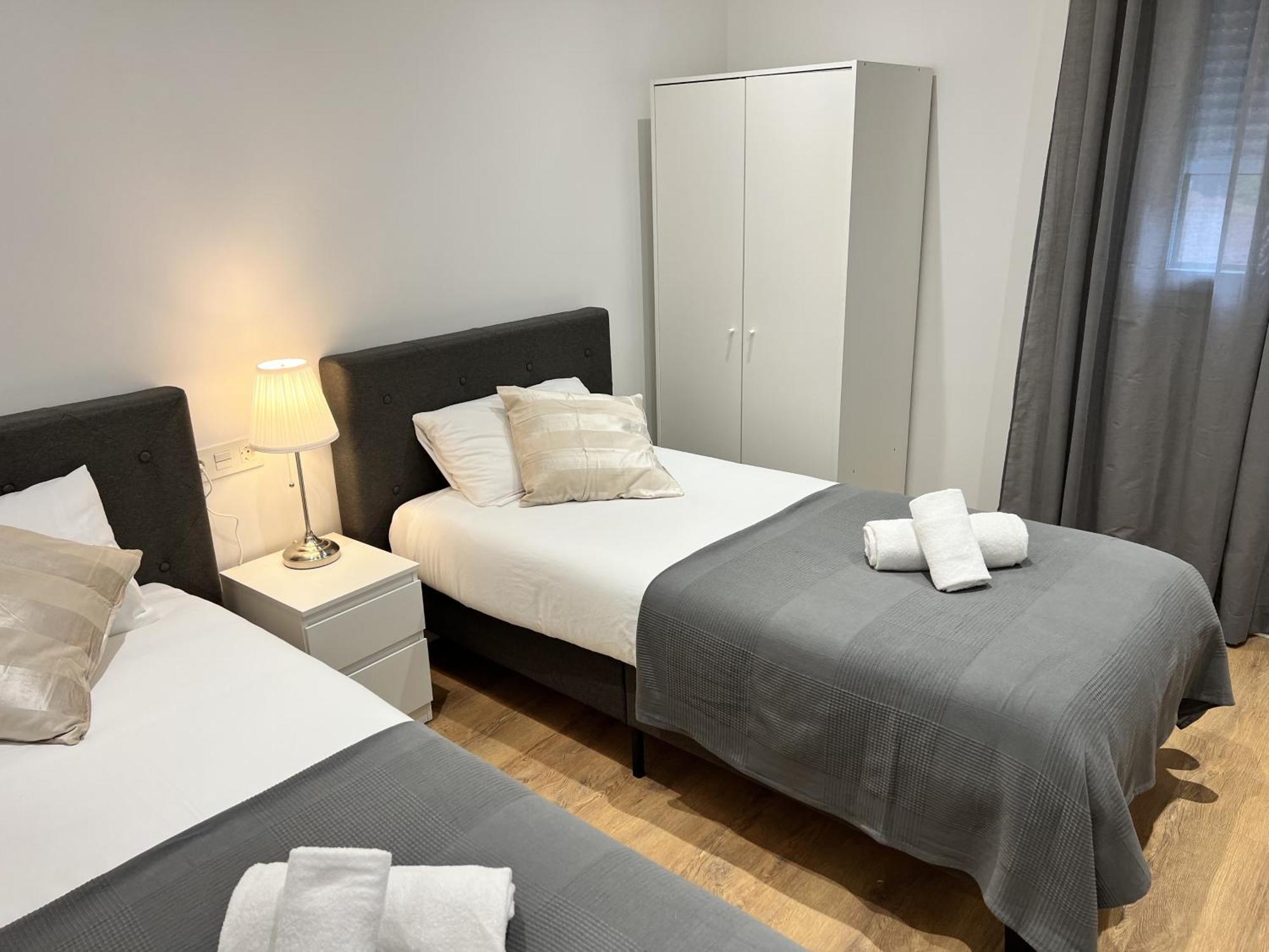 Apartamenticos Plaza Las Armas III Сарагоса Экстерьер фото
